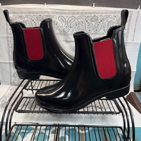 NEW Ralph Lauren Womens Rainboots Rubber boots Low Tally Black/Red Size 9B - Picture 1 of 10